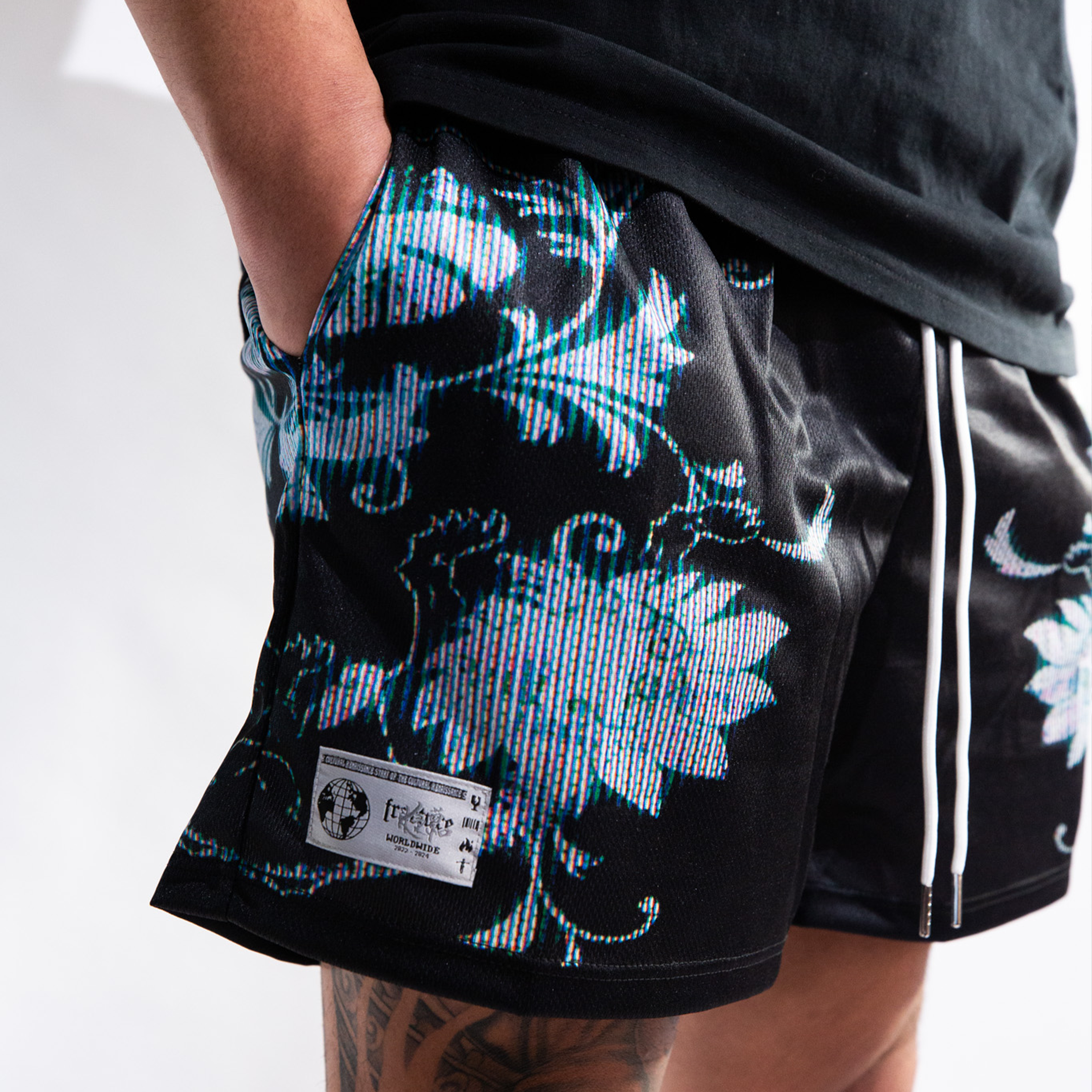 Shorts – Fracture Kenkyo