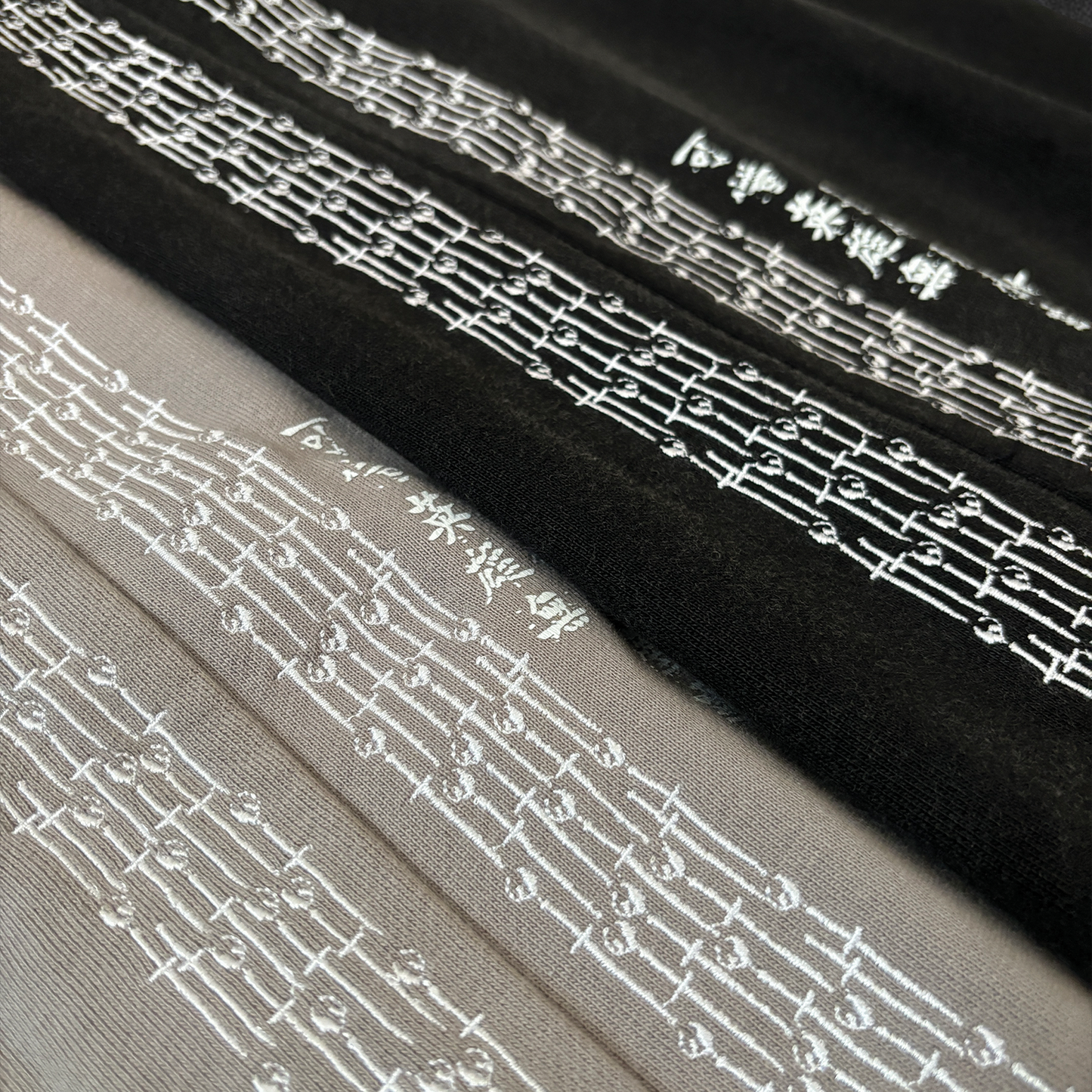 PRESALE - THOUSAND CUTS SWEATS (BONE GRAY)