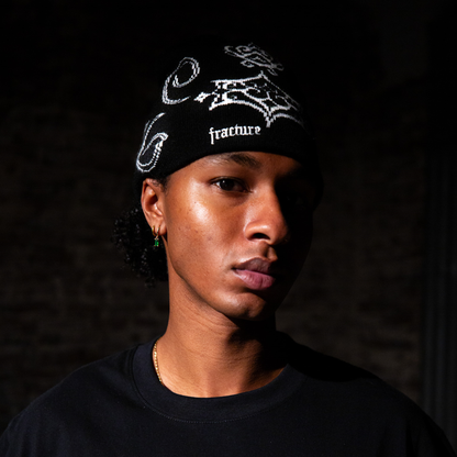 AINU SKULL BEANIE - SILVER